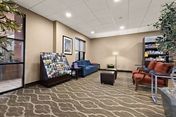 Comfort Suites