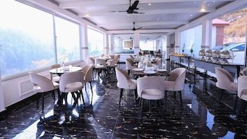 Destination Hotel Thandiani