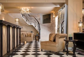 Hotel Bastion