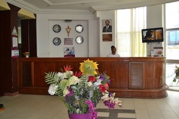 Hôtel Akena City