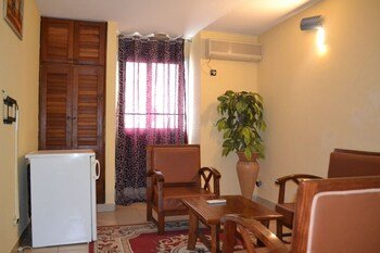 Hôtel Akena City