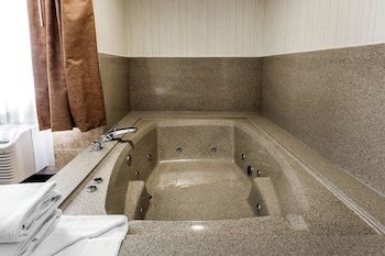 Quality Inn & Suites Los Angeles Airport – LAX