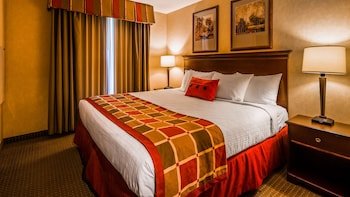 Best Western Plus Ticonderoga Inn & Suites