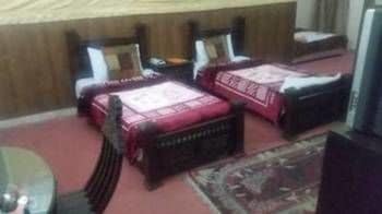 Hotel Orash Lodges