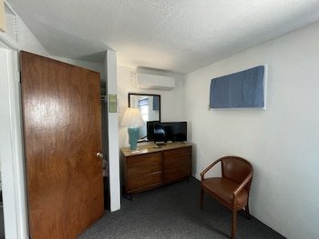 Bel-Air Motel