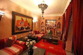 Riad Laora