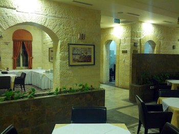 Alhambra Palace Hotel Suites and Resort