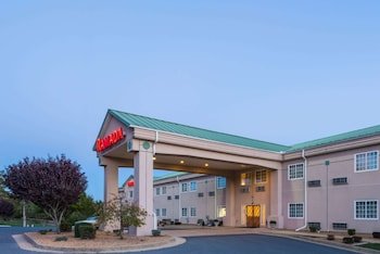 Ramada by Wyndham Strasburg