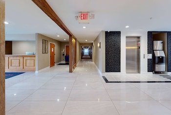 Ramada by Wyndham Strasburg