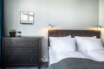 The Citadel Apartments by Daniel & Jacob's