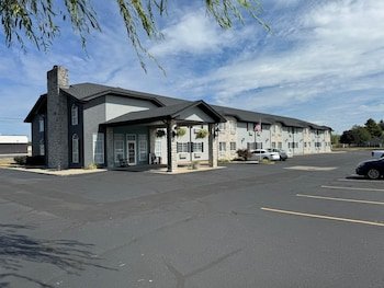 The Woodridge Inn