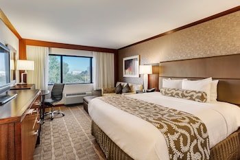 Crowne Plaza Foster City - San Mateo