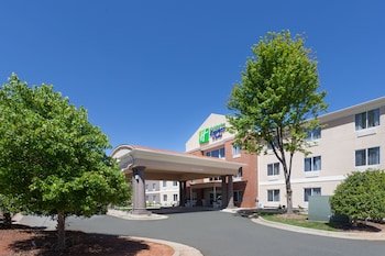 Holiday Inn Express & Suites Mebane