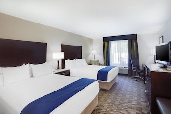 Holiday Inn Express & Suites Mebane