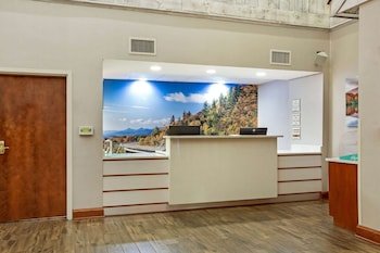 La Quinta Inn & Suites by Wyndham Boone University