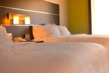Holiday Inn Express & Suites Maryville