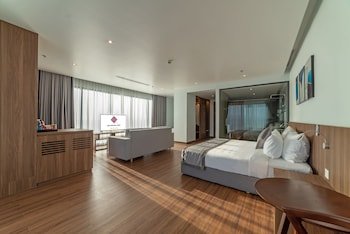 Long Thuan Resort & Spa