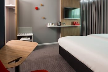 Holiday Inn Express Leeds Armouries