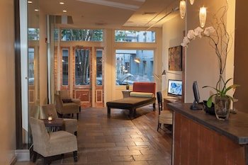 Loft 523