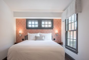 The Avery Georgetown
