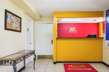 Econo Lodge Research Triangle Park