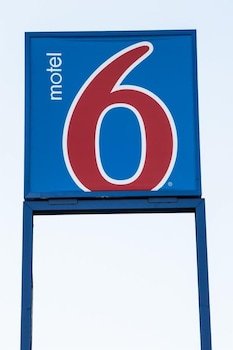 Motel 6 Brinkley