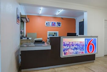 Motel 6 Brinkley