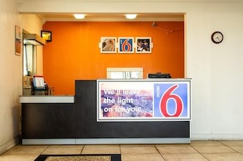 Motel 6 Brinkley