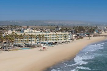 Pier South Resort