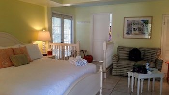 Kona Kai Resort Gallery & Botanic Garden