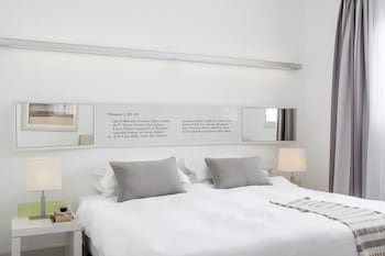 Ios Palace Hotel & Spa