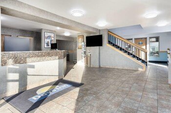 Days Inn by Wyndham Mitchell SD