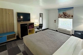 Quality Inn At Eglin AFB (Air Force Base)