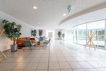 B&B HOTEL Lully 3 Lacs