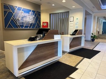 Holiday Inn Express & Suites Montgomery