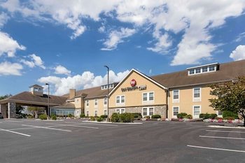 Best Western Plus Revere Inn & Suites
