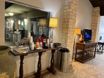 Motel 6 Junction, TX - Llano River