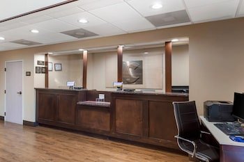 Comfort Suites Raleigh