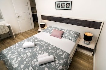 Danivan Pool Villas