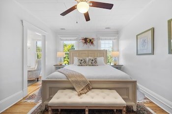 Steeles Tavern Manor Bed & Breakfast