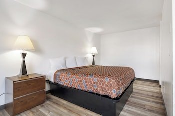 Kennewick Suites