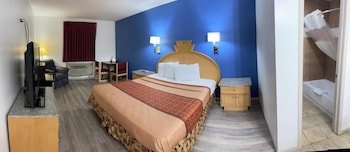 Express Inn & Suites Junction City
