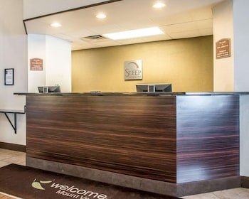 Sleep Inn & Suites