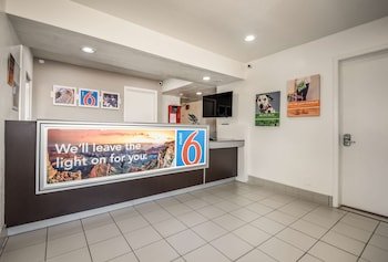 Motel 6 College Station - Bryan