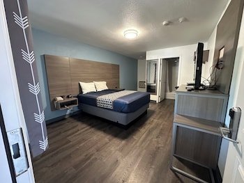 Sands Motel