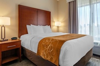 Comfort Suites