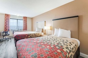 Econo Lodge Madison