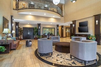 Best Western Plus Lytle Inn & Suites