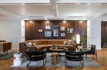 Hutton Hotel