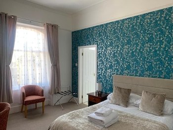 Gordon Arms Hotel